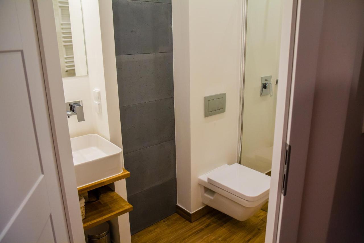 Osemka By Rentoom Apartment Torun Luaran gambar