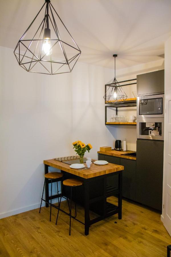 Osemka By Rentoom Apartment Torun Luaran gambar